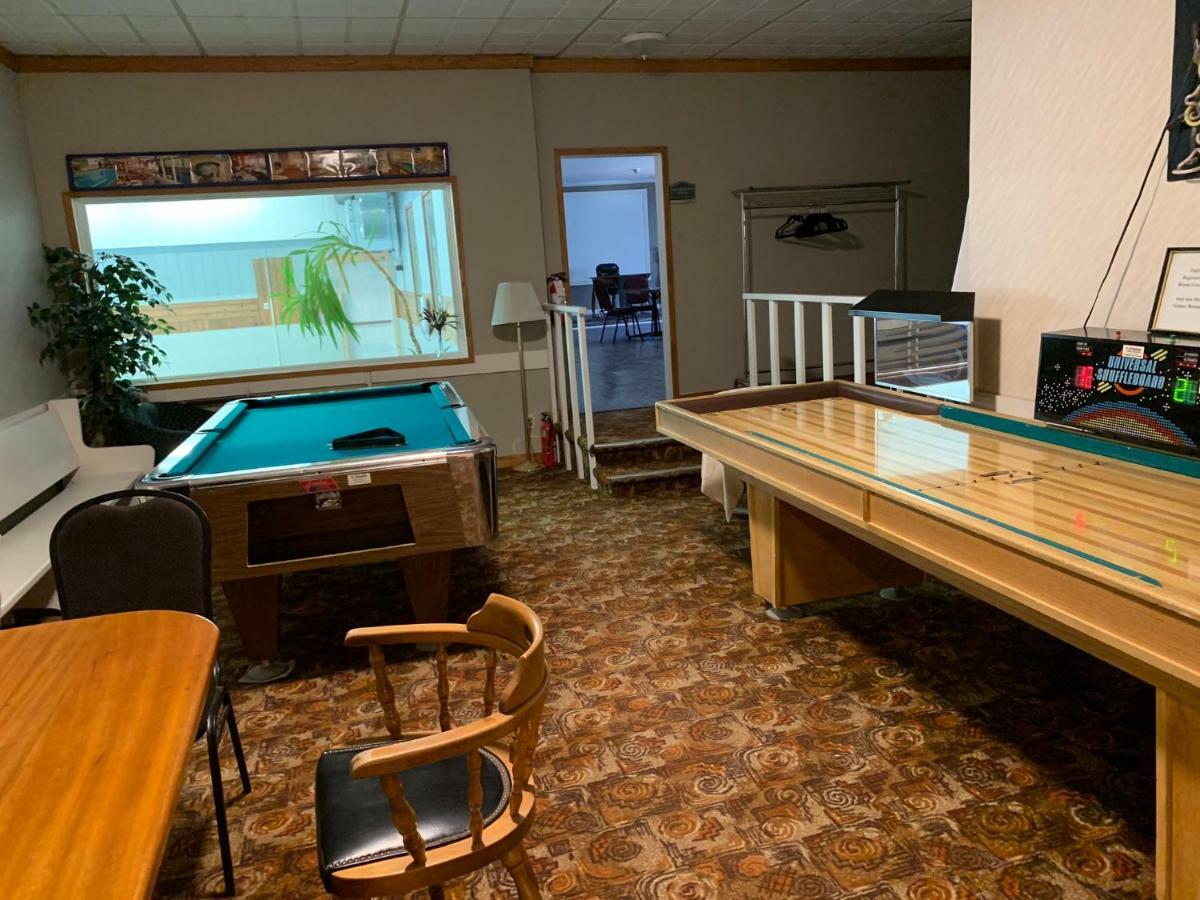 Sword Inn Bancroft Extérieur photo