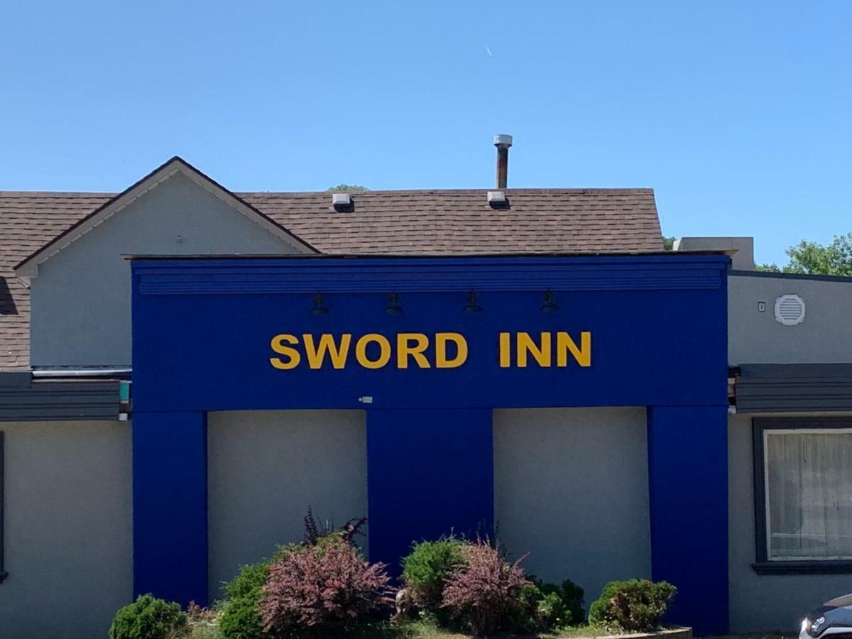 Sword Inn Bancroft Extérieur photo